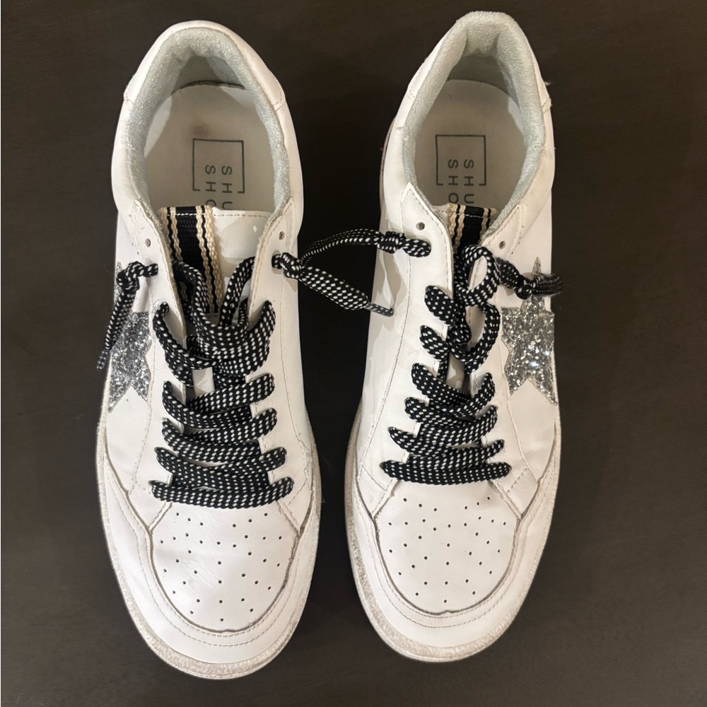 ShuShop White Sneakers with Black Patterned Laces and Glitter Star